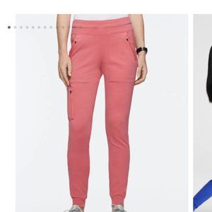 Scrub top and bottom